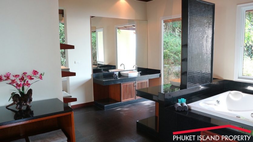 Luxury Villa for Sale Phuket44
